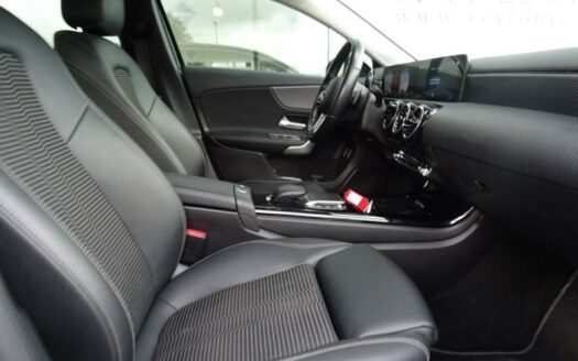 Classe A 250 e 160+102ch Progressive Line 8G-DCT 8cv