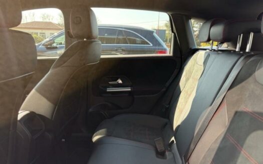 Classe B 180d 2.0 116ch AMG Line Edition 8G-DCT