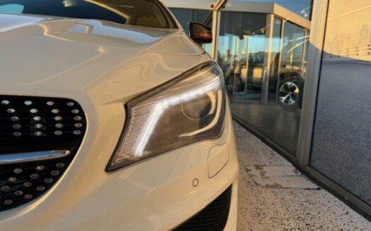CLA Shooting Brake 220 d Fascination 7G-DCT