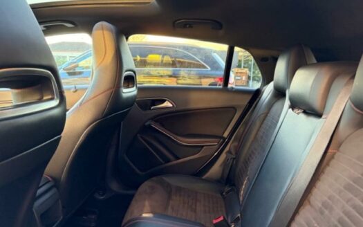 CLA Shooting Brake 220 d Fascination 7G-DCT