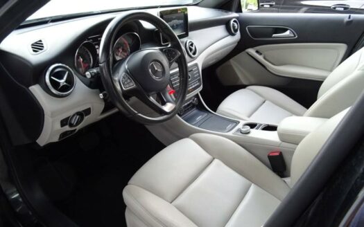 GLA 180 d Sensation 7G-DCT